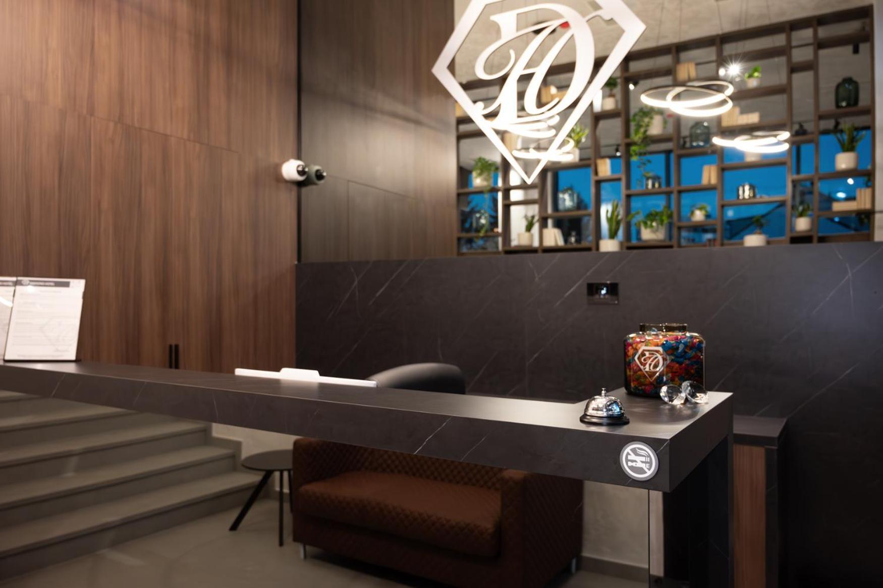 Diamond Hotel ซาเกร็บ ภายนอก รูปภาพ