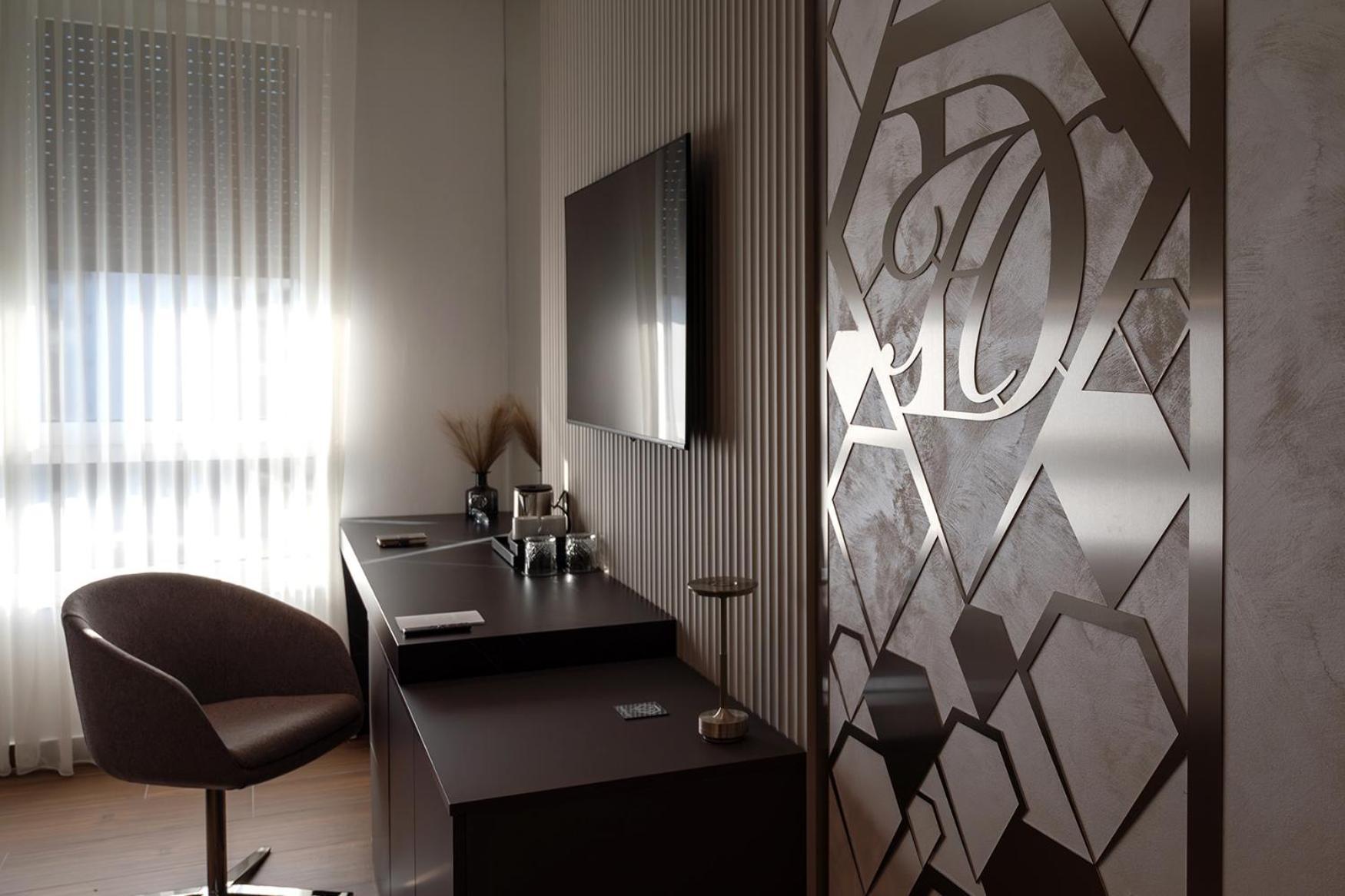 Diamond Hotel ซาเกร็บ ภายนอก รูปภาพ